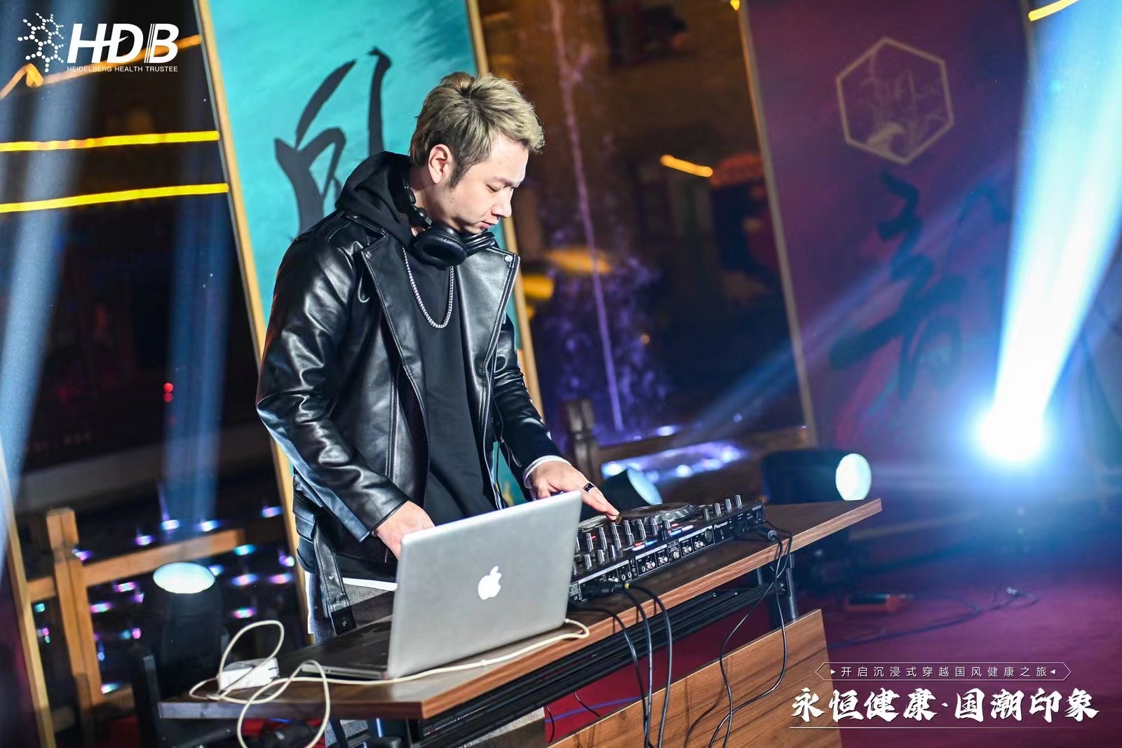 1700722650360488.png image.png